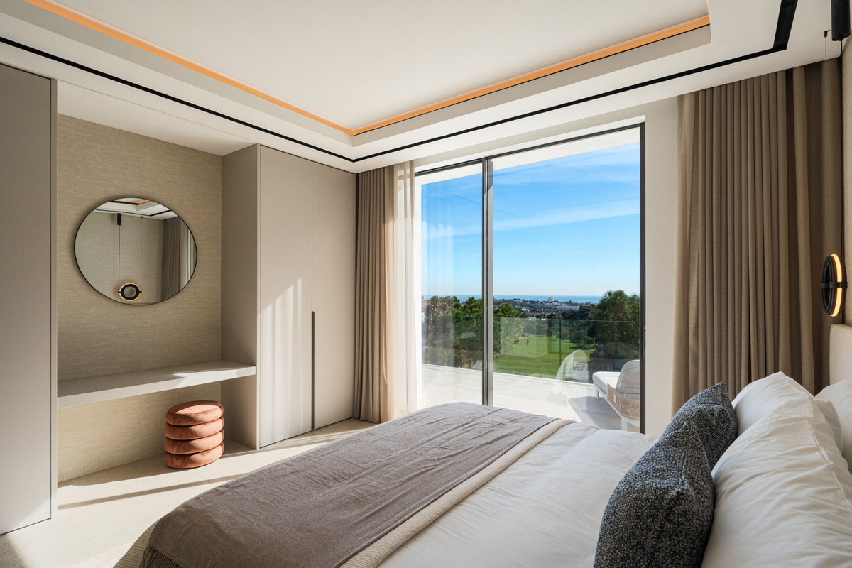 Huis te koop in La Quinta | 6 slaapkamers H5236750