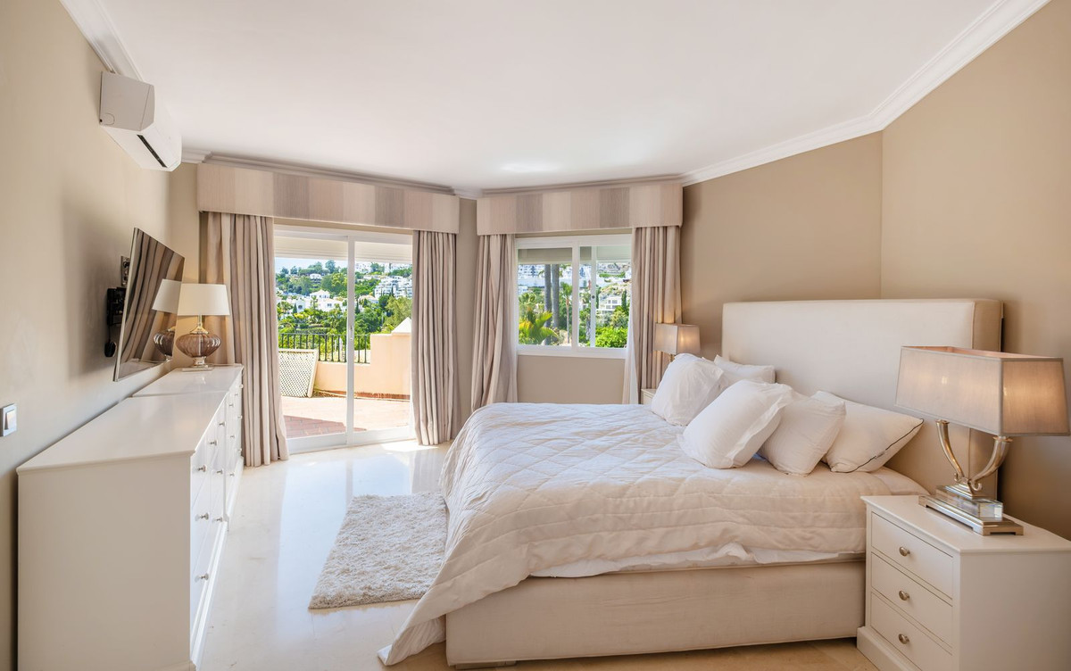 Huis te koop in La Quinta | 4 slaapkamers H5252461