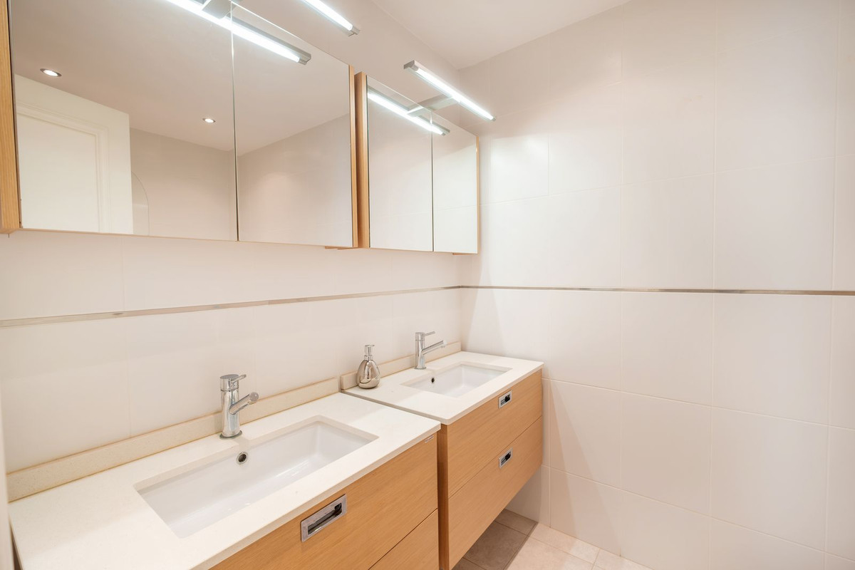 Huis te koop in La Quinta | 4 slaapkamers H5252461