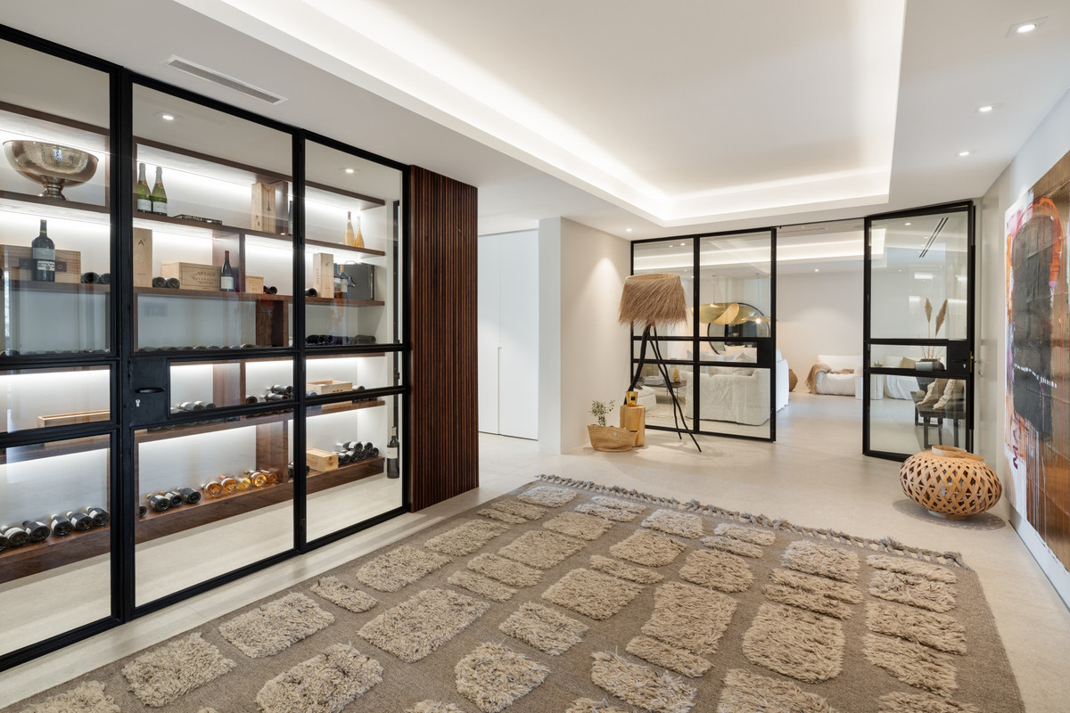 Huis te koop in La Quinta | 6 slaapkamers H5253547