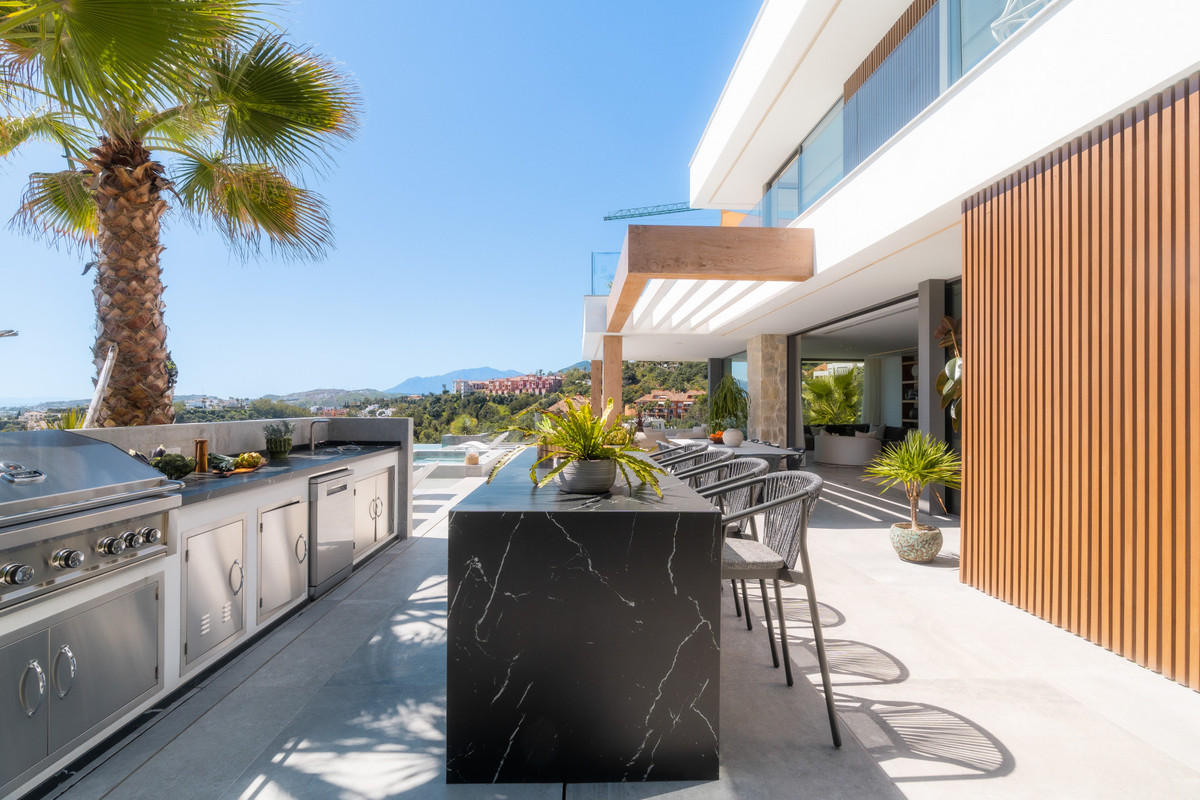 Huis te koop in La Quinta | 6 slaapkamers H5256670