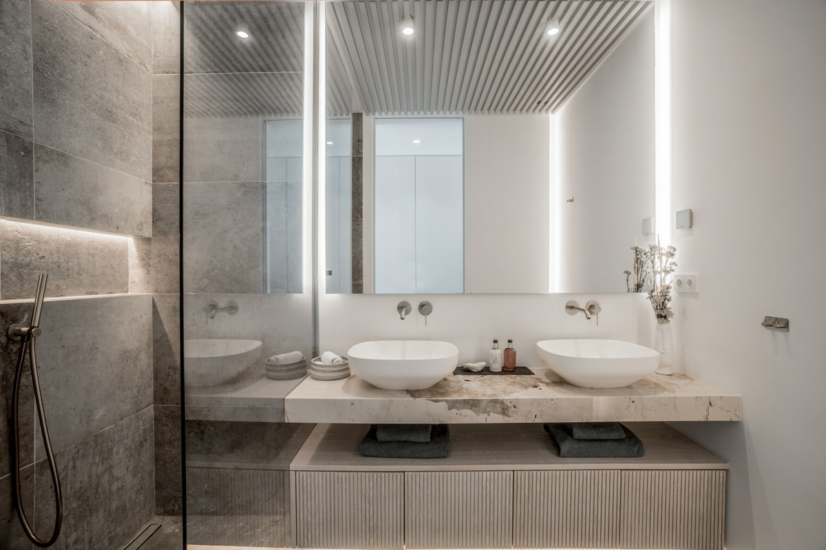 Huis te koop in La Quinta | 6 slaapkamers H5256670