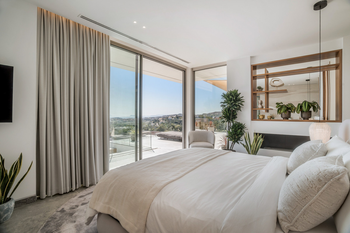 Huis te koop in La Quinta | 6 slaapkamers H5256670