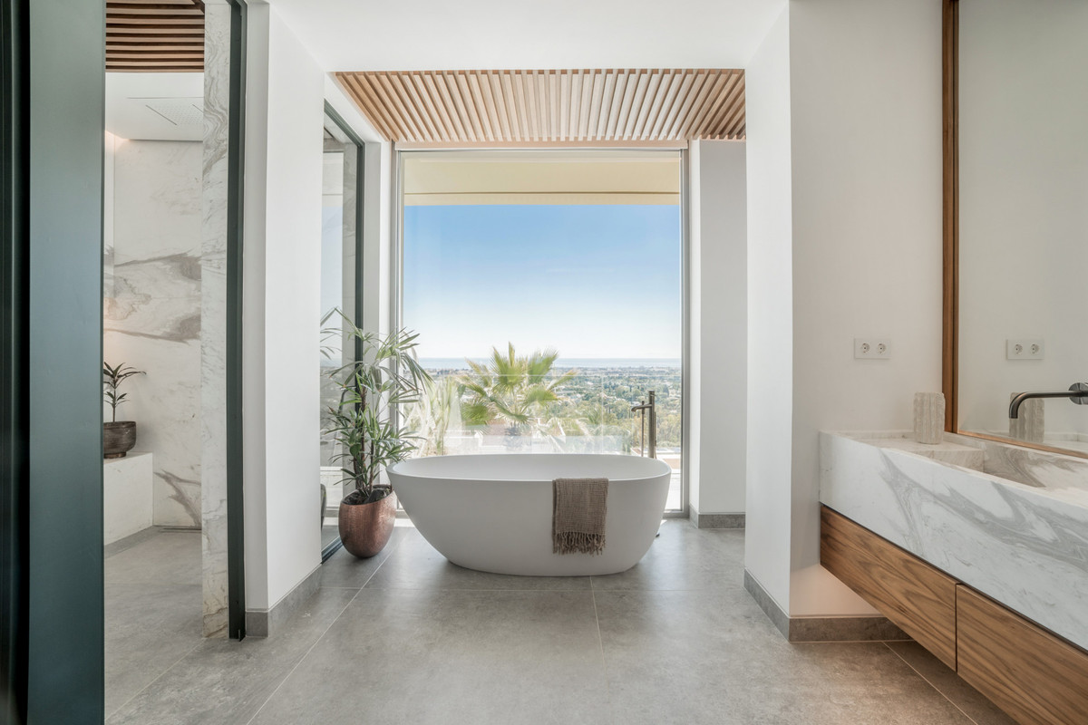 Huis te koop in La Quinta | 6 slaapkamers H5256670