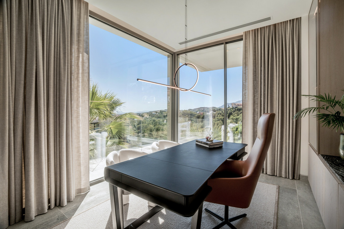 Huis te koop in La Quinta | 6 slaapkamers H5256670