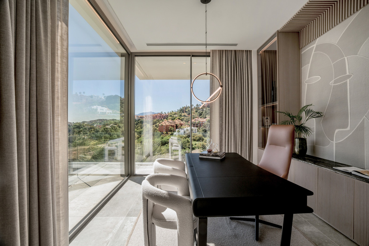 Huis te koop in La Quinta | 6 slaapkamers H5256670