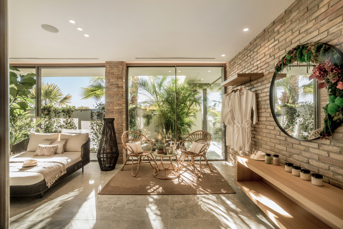 Huis te koop in La Quinta | 6 slaapkamers H5256670