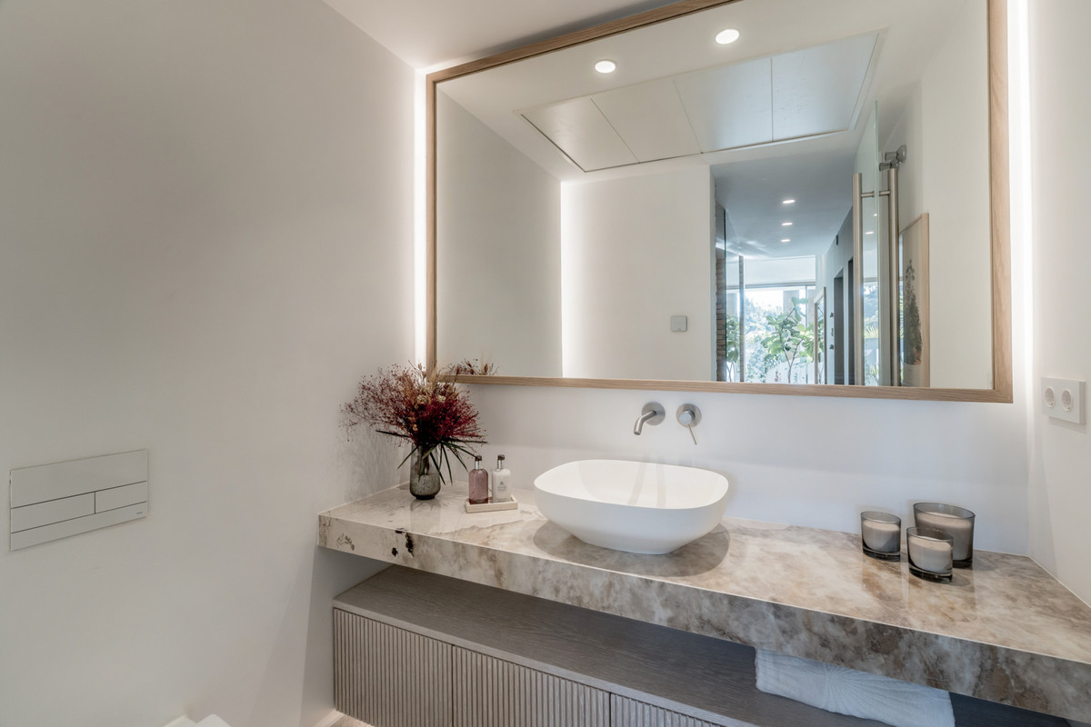 Huis te koop in La Quinta | 6 slaapkamers H5256670