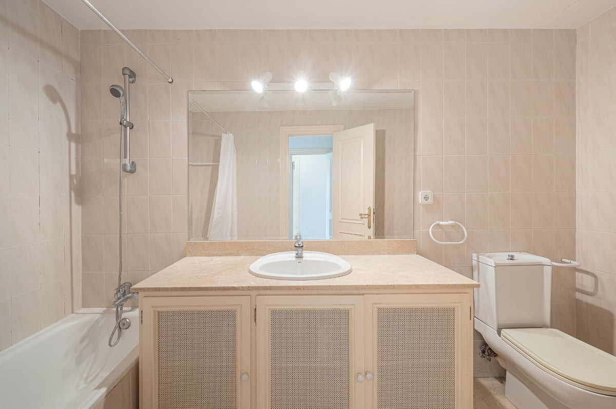 Huis te koop in La Quinta | 4 slaapkamers H5292241
