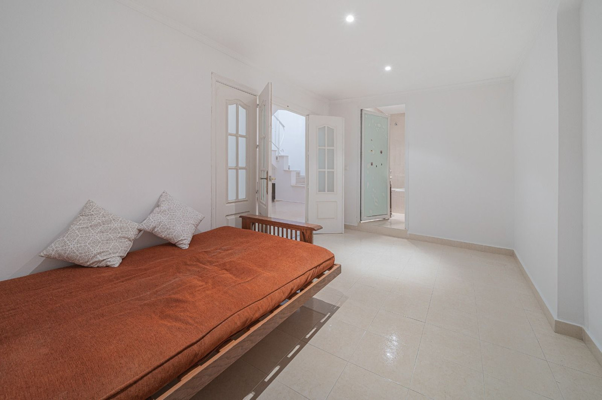 Huis te koop in La Quinta | 4 slaapkamers H5292241
