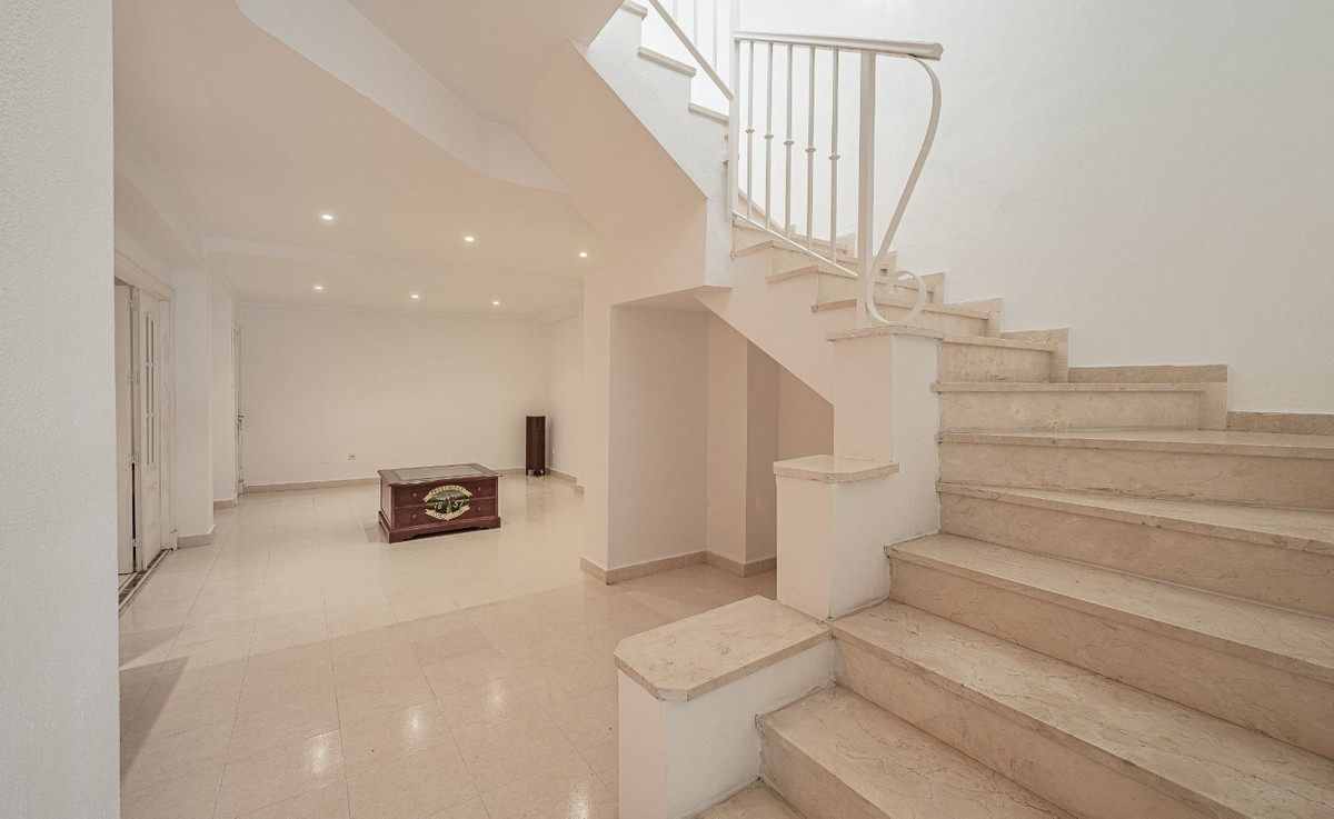 Huis te koop in La Quinta | 4 slaapkamers H5292241