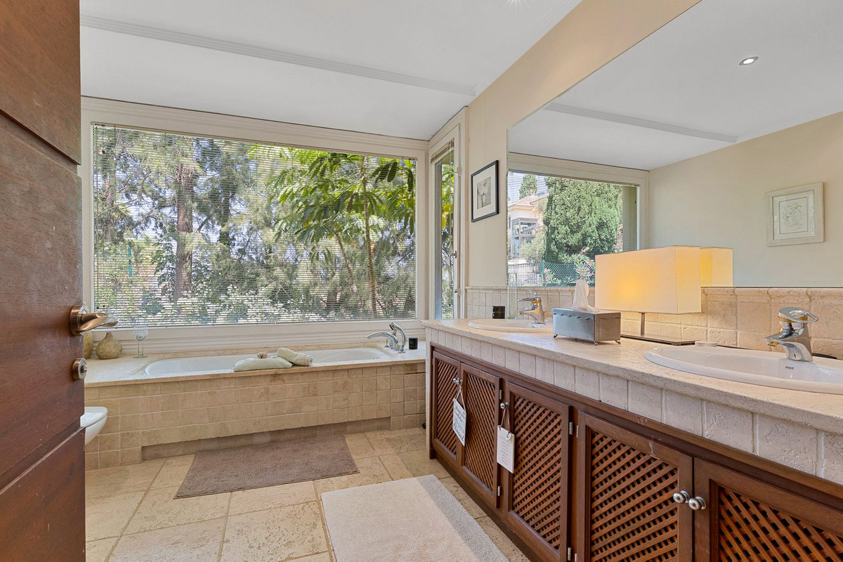 Property main view 18