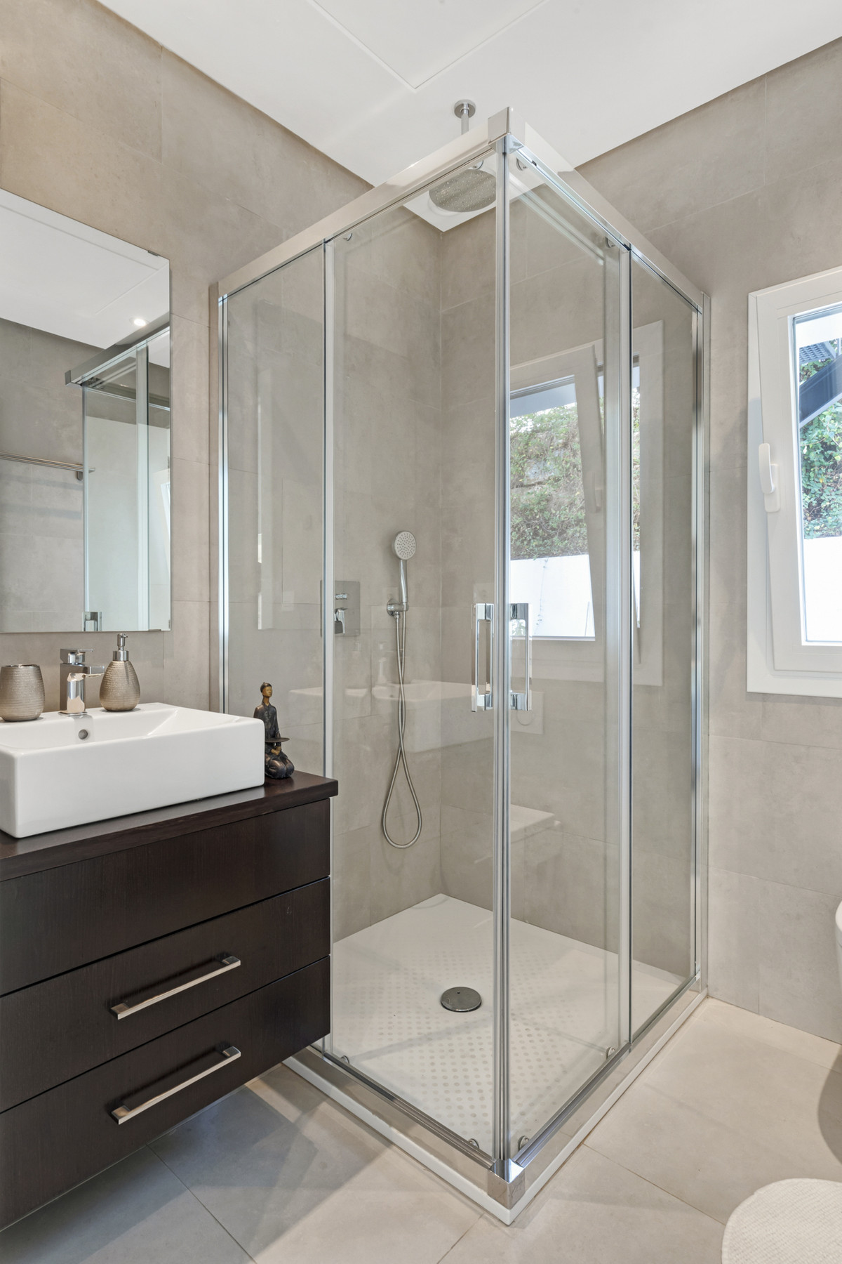 Huis te koop in La Quinta | 4 slaapkamers H5321713