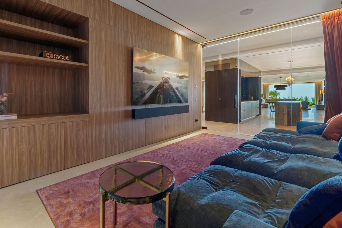 Huis te koop in La Quinta | 8 slaapkamers H5324431