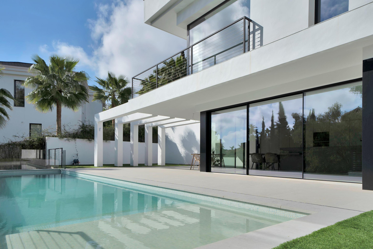 Huis te koop in La Quinta | 4 slaapkamers H5334478