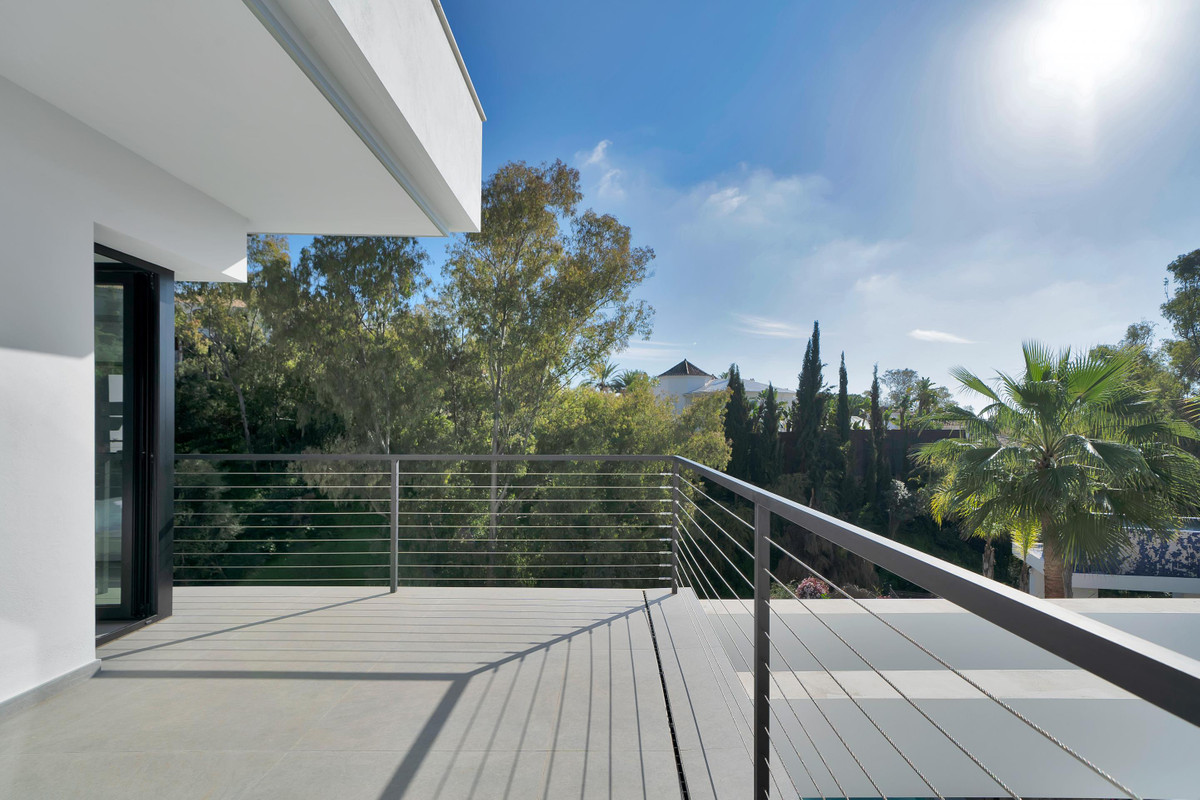 Huis te koop in La Quinta | 4 slaapkamers H5334478