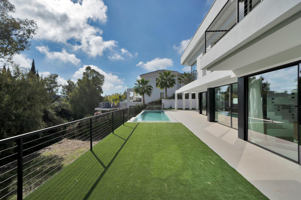 Huis te koop in La Quinta | 4 slaapkamers H5334478