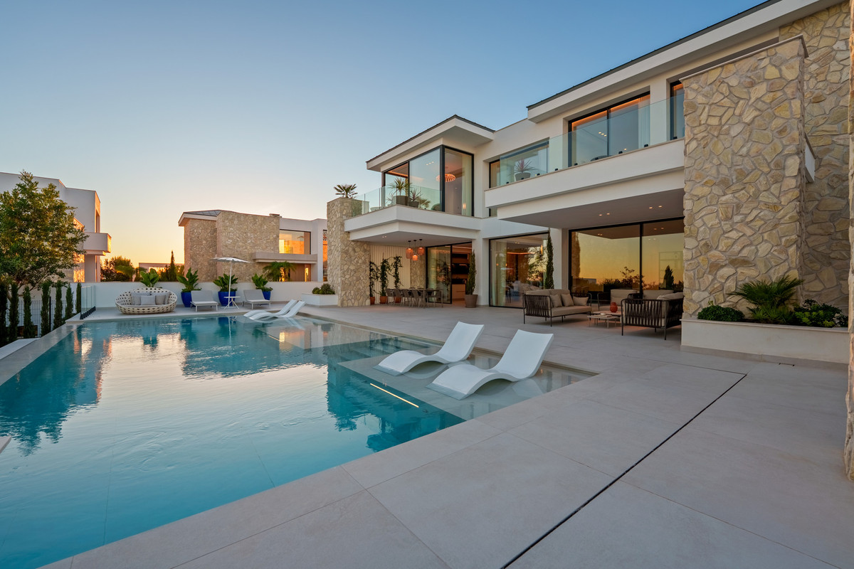 Huis te koop in La Quinta | 5 slaapkamers H5391355