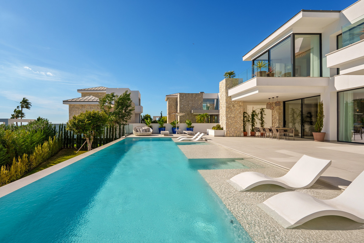 Huis te koop in La Quinta | 5 slaapkamers H5391355