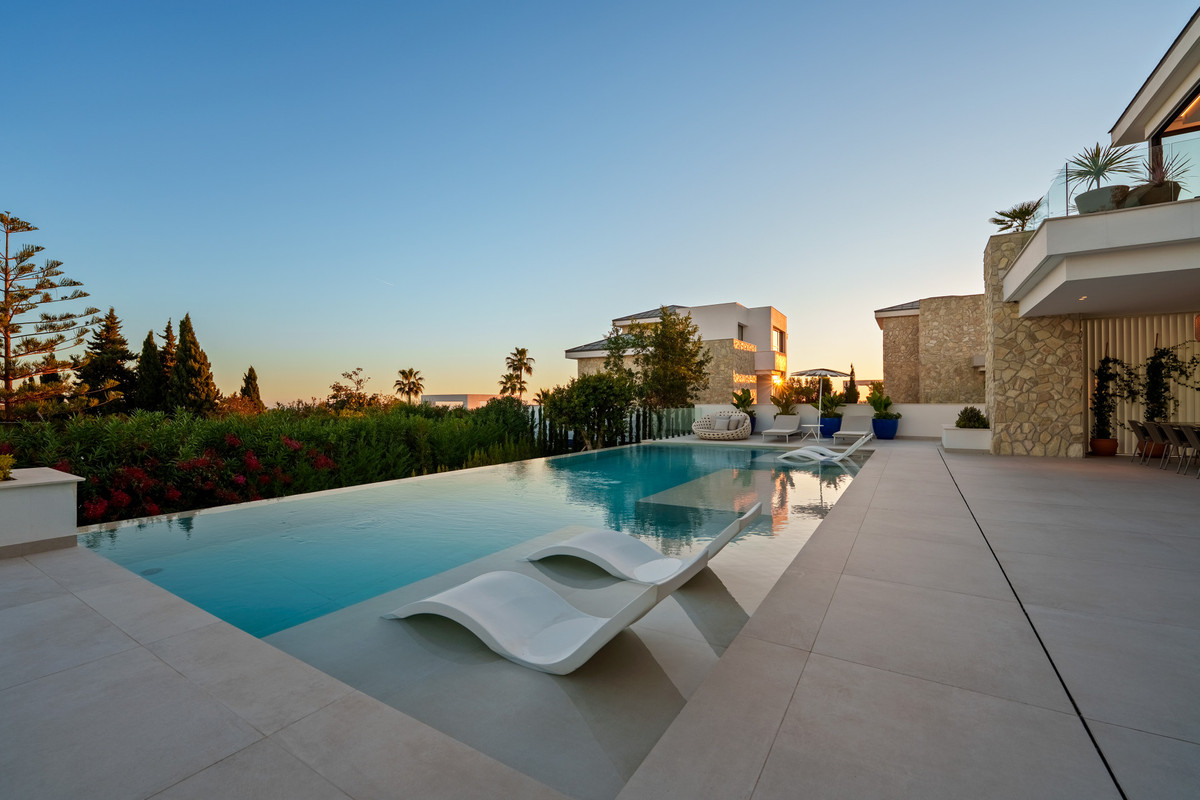 Huis te koop in La Quinta | 5 slaapkamers H5391355