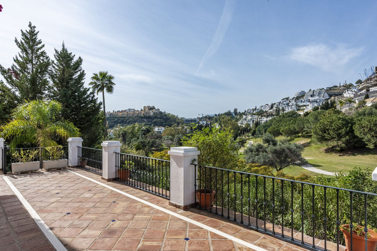 Huis te koop in La Quinta | 5 slaapkamers H5401792