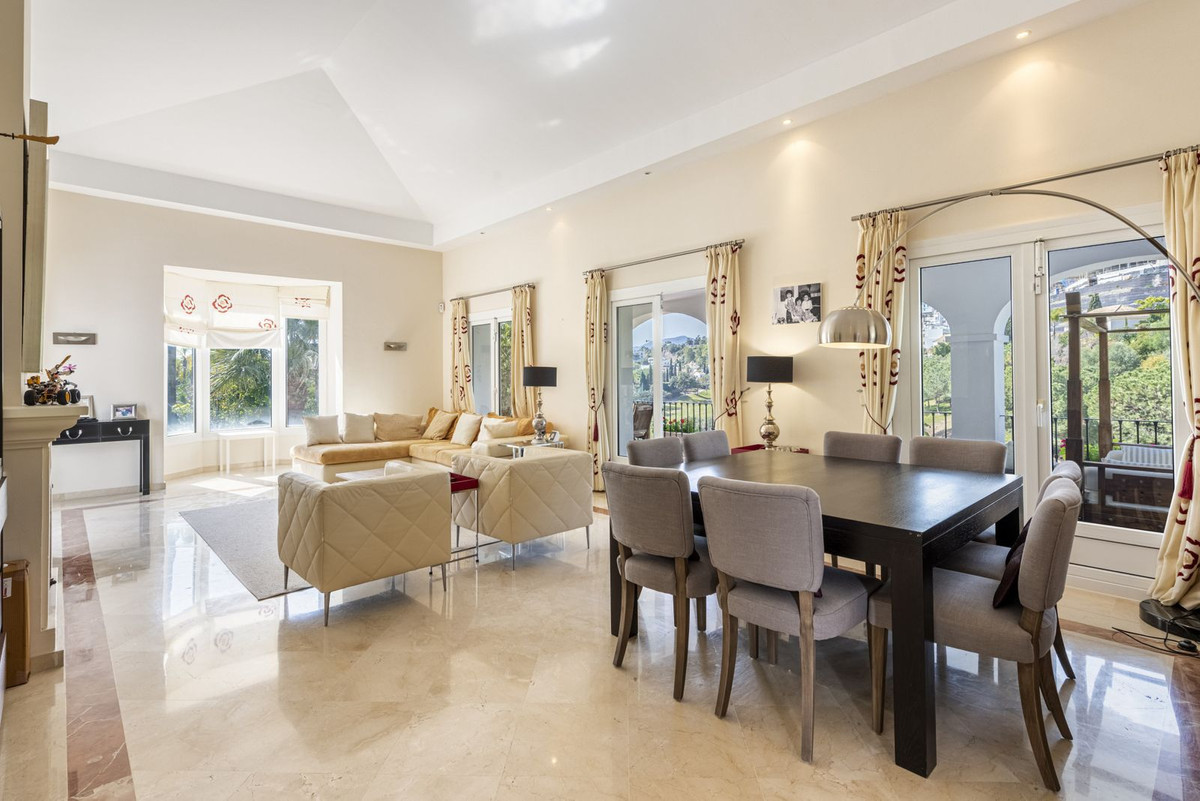 Huis te koop in La Quinta | 5 slaapkamers H5401792