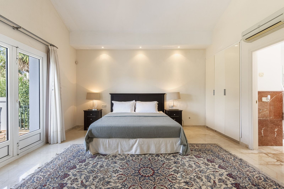 Huis te koop in La Quinta | 5 slaapkamers H5401792