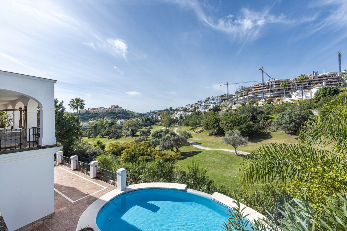 Huis te koop in La Quinta | 5 slaapkamers H5401792