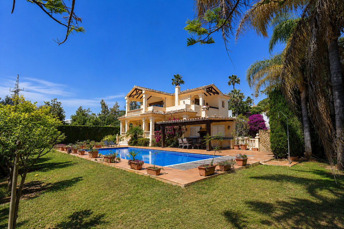 Appartement te koop in La Quinta | 5 slaapkamers H5408953