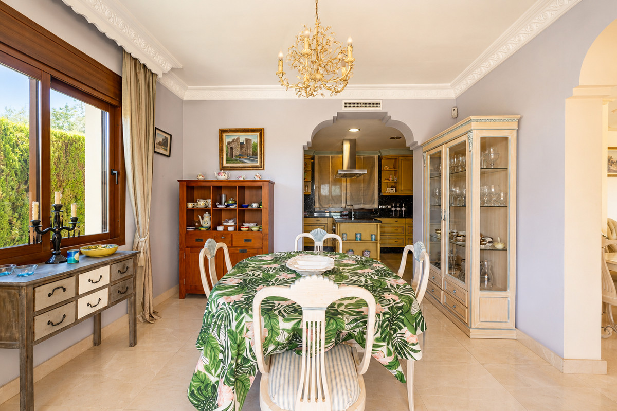 Appartement te koop in La Quinta | 5 slaapkamers H5408953