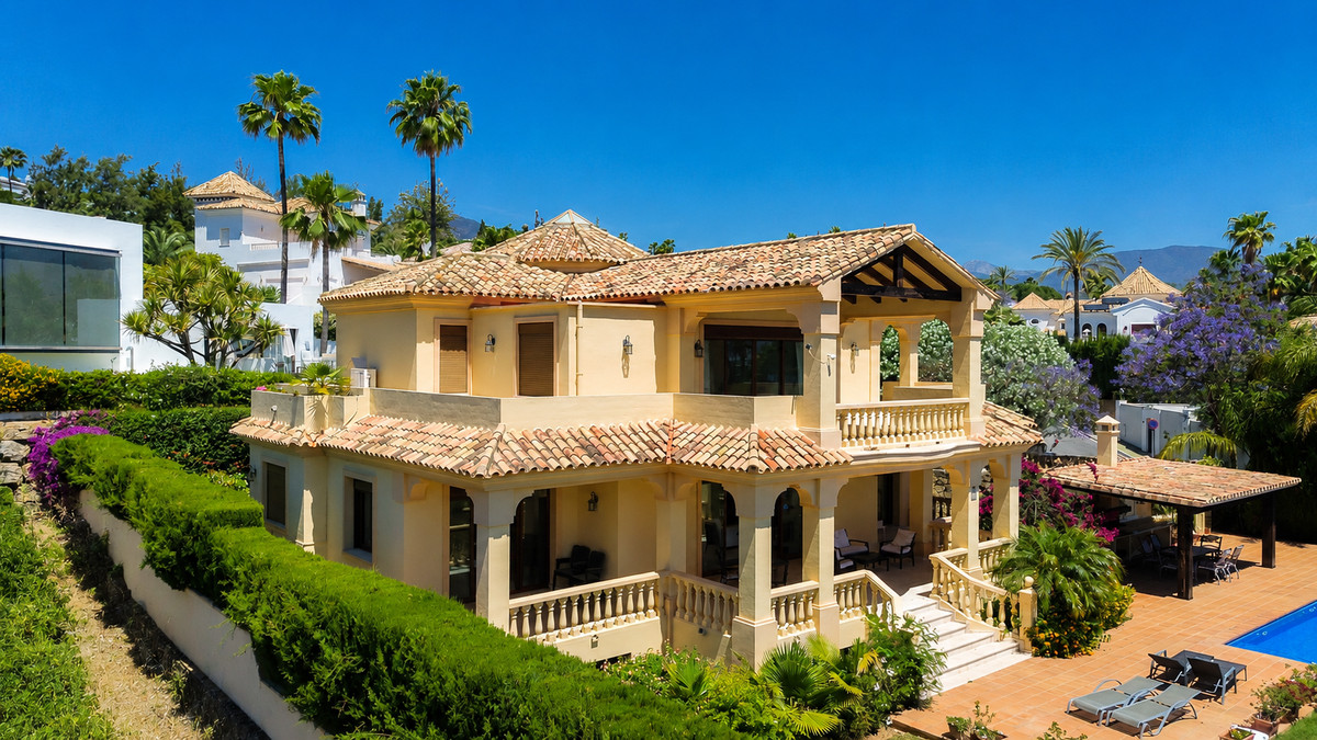 Appartement te koop in La Quinta | 5 slaapkamers H5408953