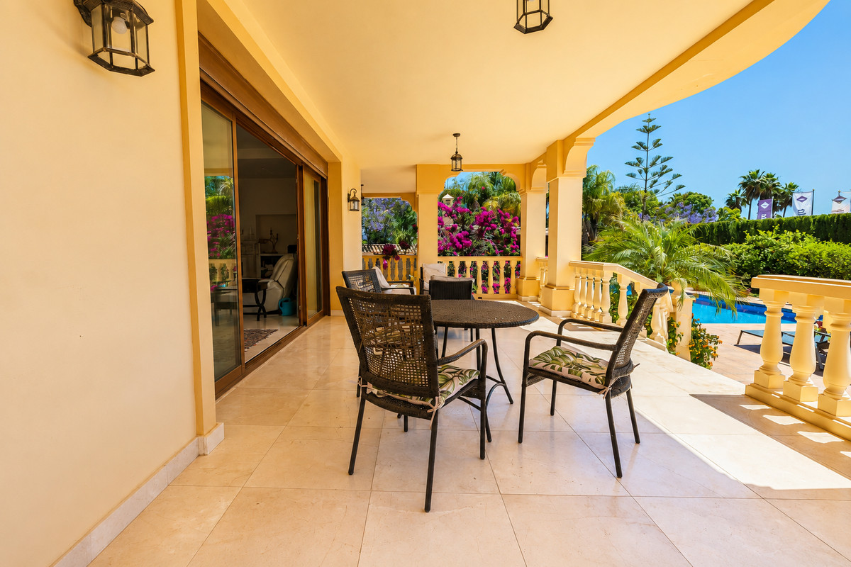Appartement te koop in La Quinta | 5 slaapkamers H5408953