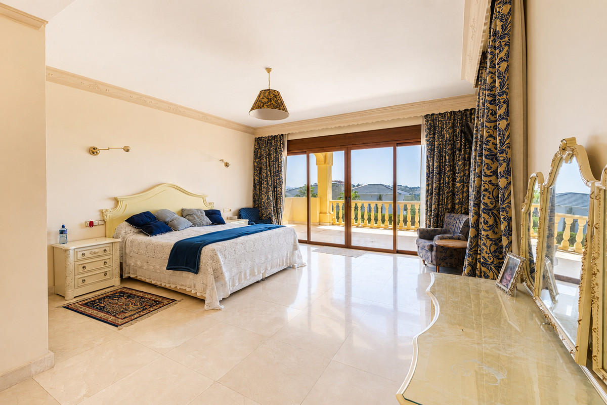 Appartement te koop in La Quinta | 5 slaapkamers H5408953