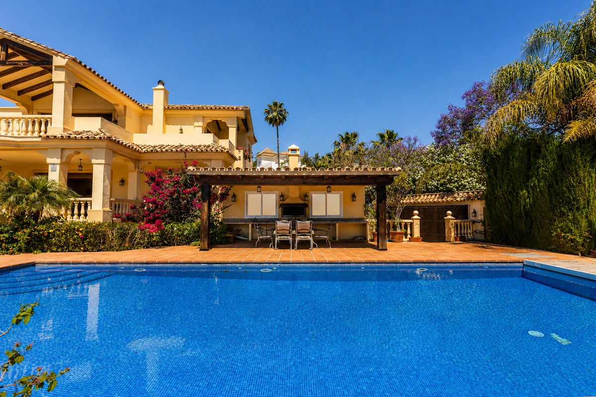 Appartement te koop in La Quinta | 5 slaapkamers H5408953
