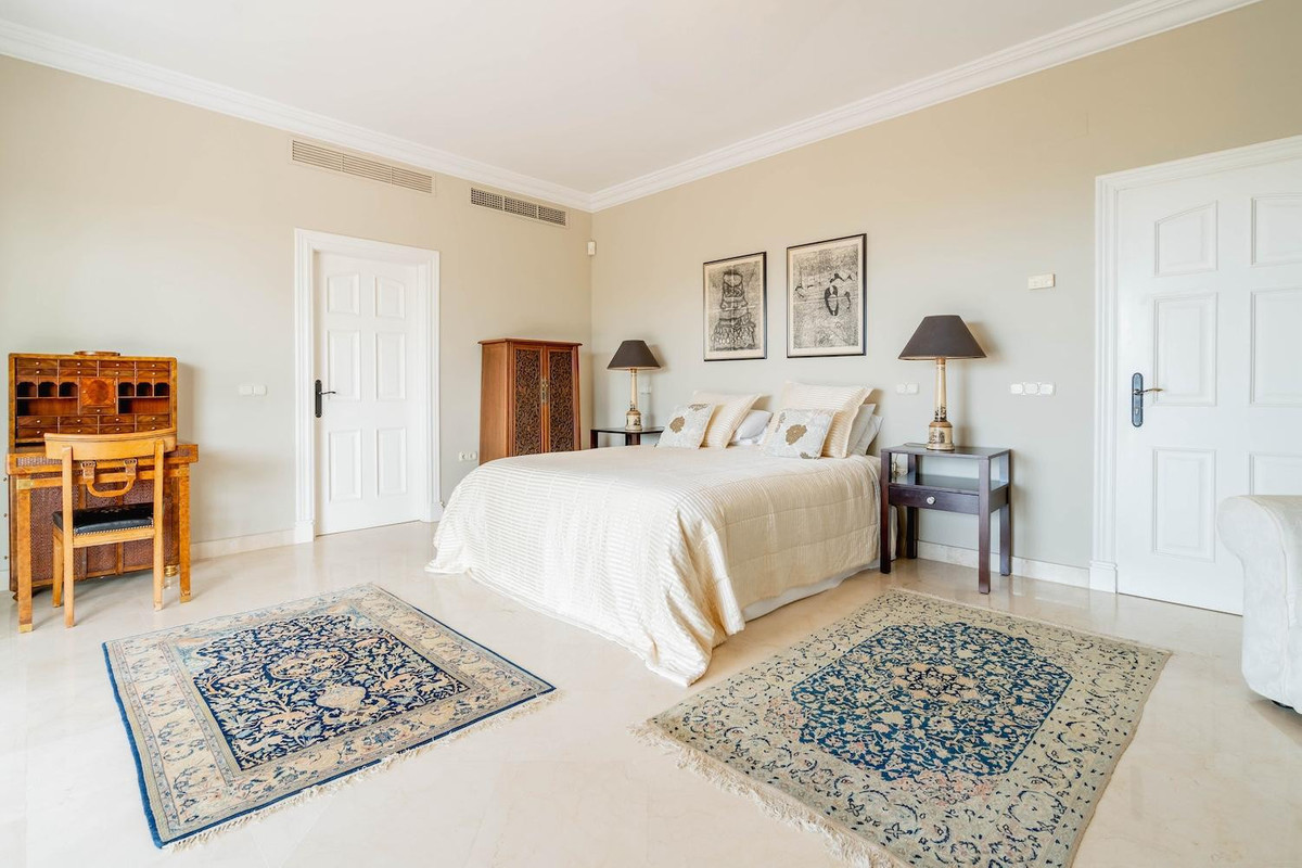 Huis te koop in La Quinta | 5 slaapkamers H5426245