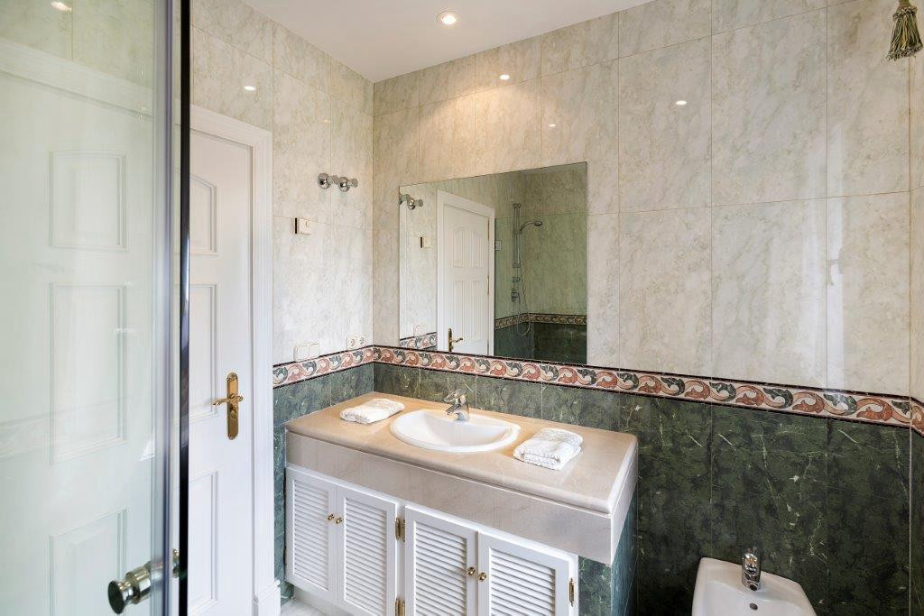 Huis te koop in La Quinta | 5 slaapkamers H5426245
