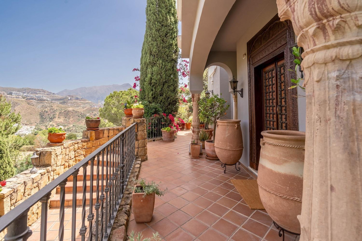 Huis te koop in La Quinta | 5 slaapkamers H5426245