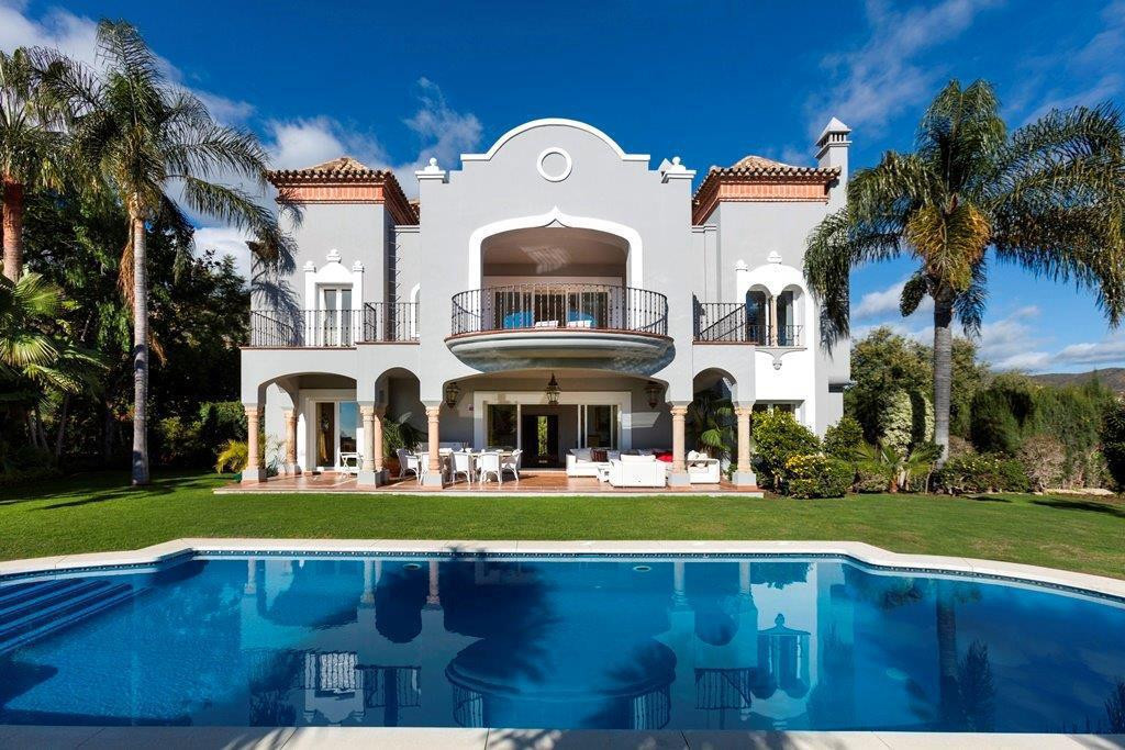 Huis te koop in La Quinta | 5 slaapkamers H5426245