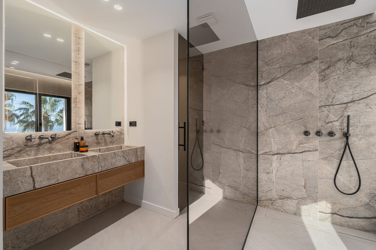 Property main view 20
