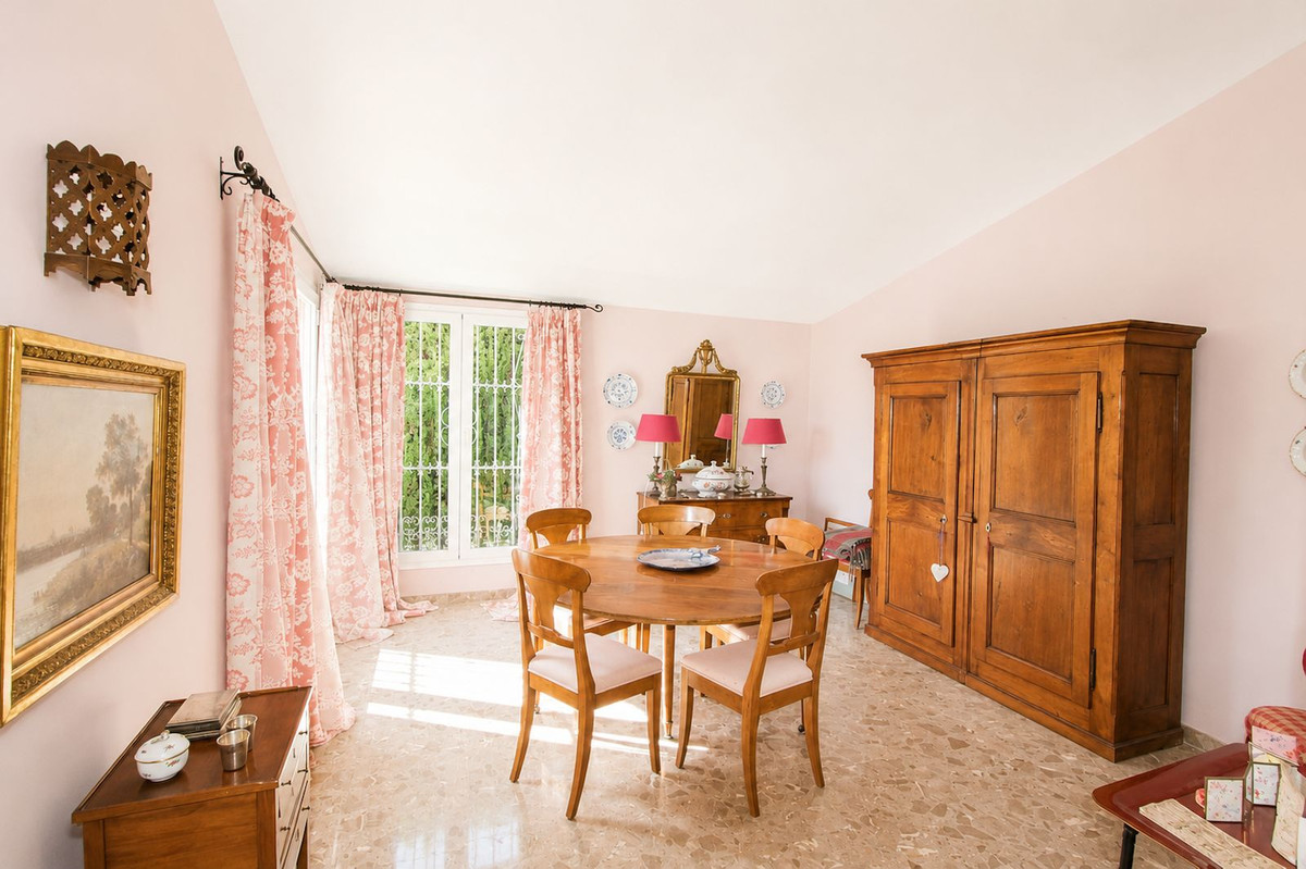 Huis te koop in La Quinta | 4 slaapkamers H5460766