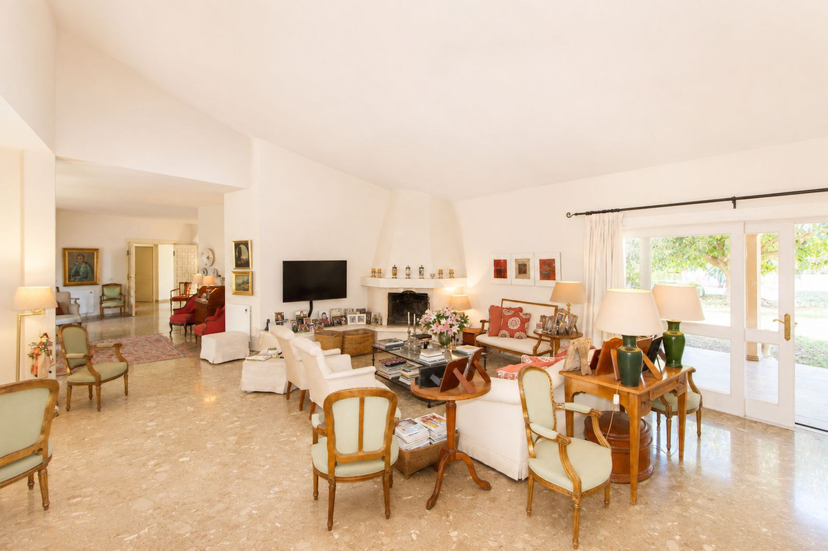 Huis te koop in La Quinta | 4 slaapkamers H5460766