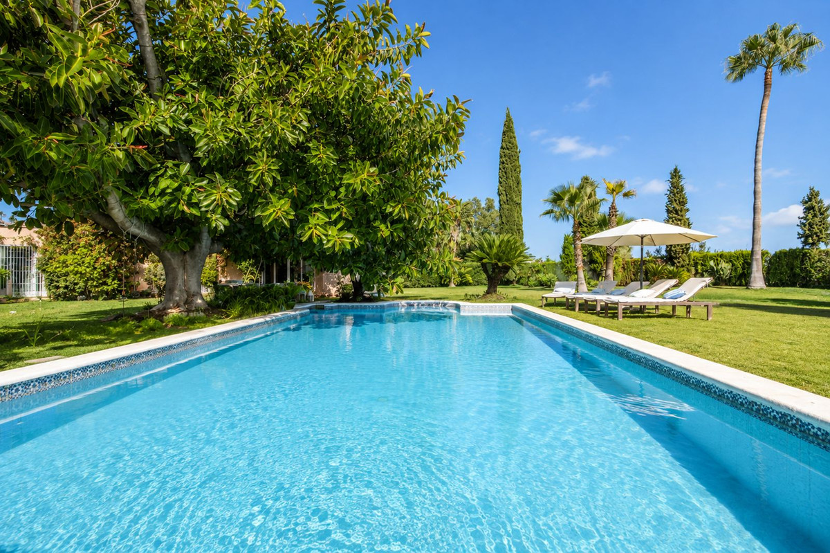 Huis te koop in La Quinta | 4 slaapkamers H5460766