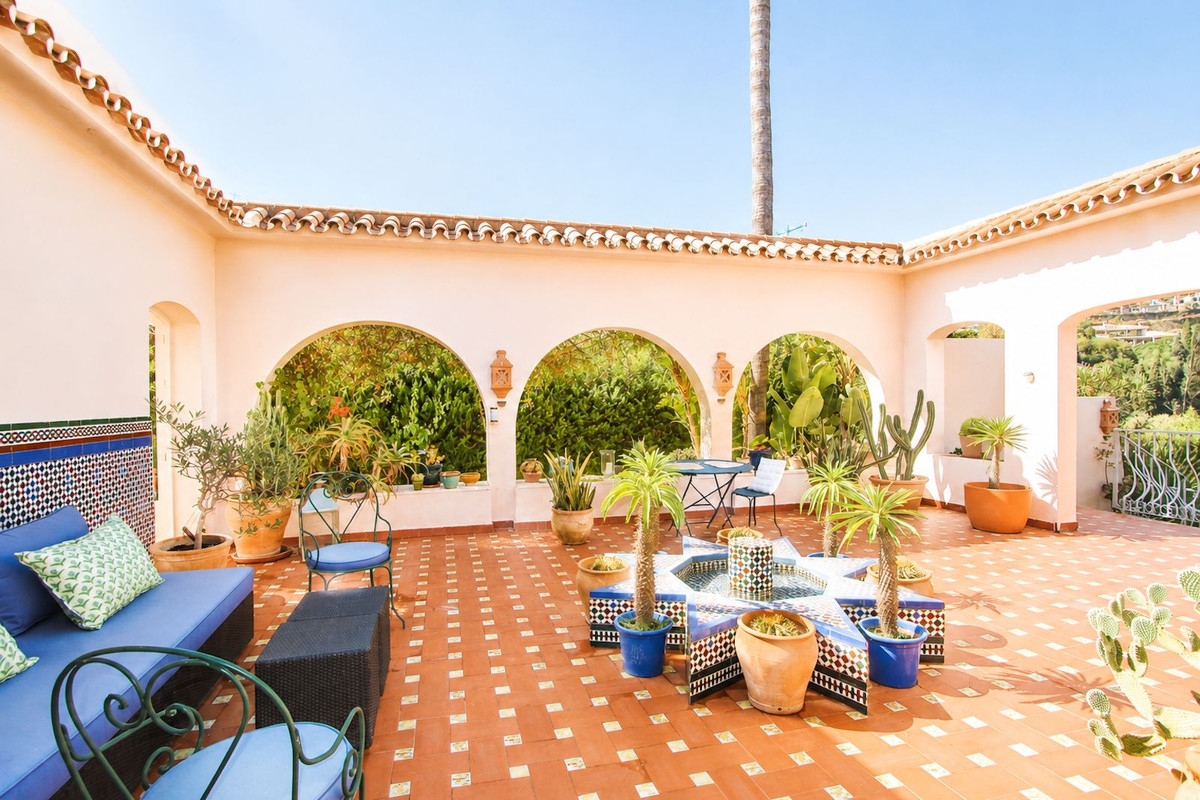 Huis te koop in La Quinta | 4 slaapkamers H5460766