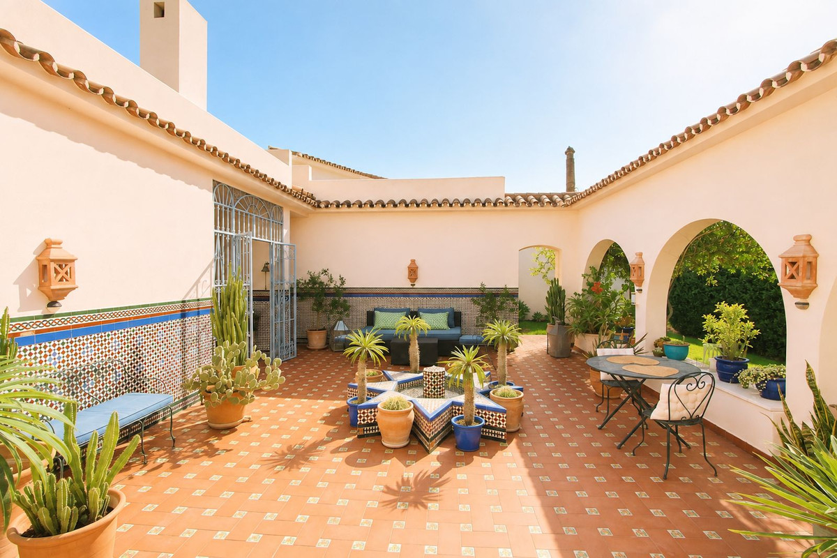 Huis te koop in La Quinta | 4 slaapkamers H5460766
