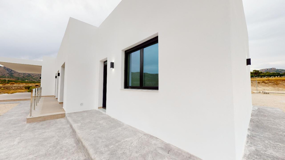 Huis te koop in La Romana | 3 slaapkamers H5509165