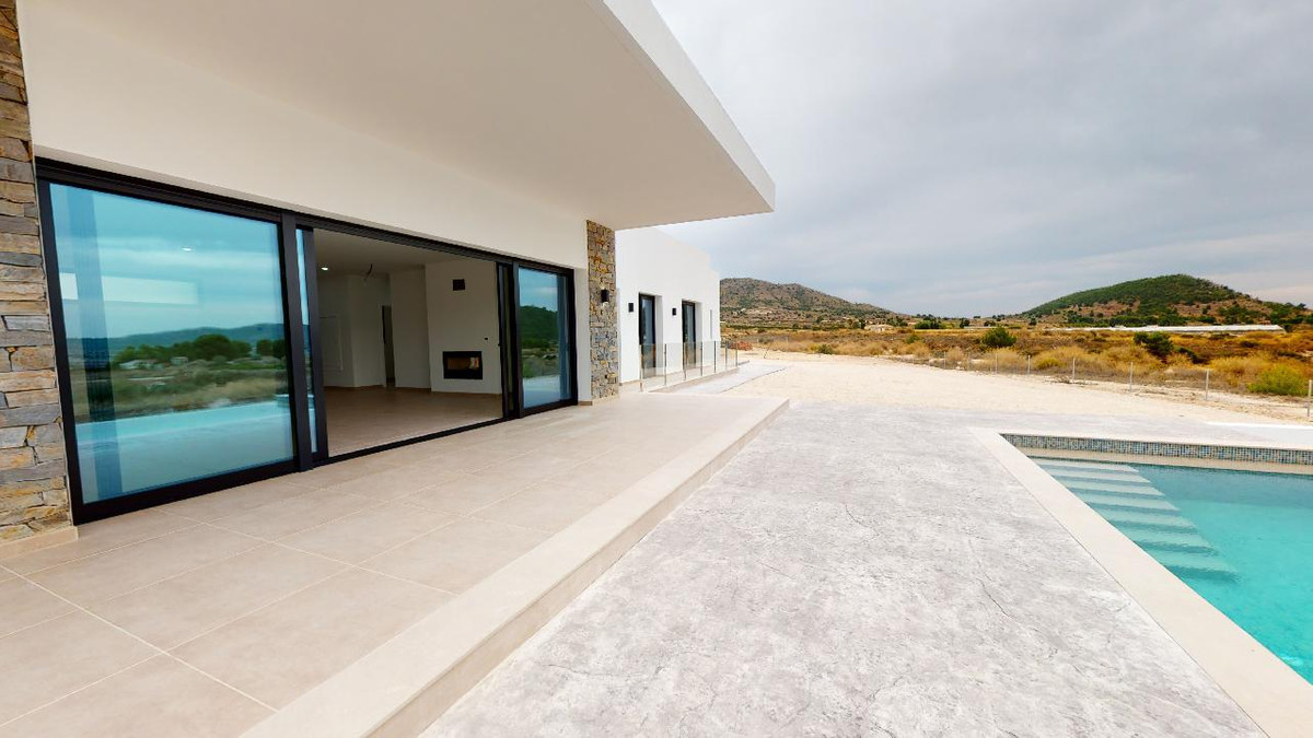 Huis te koop in La Romana | 3 slaapkamers H5509165