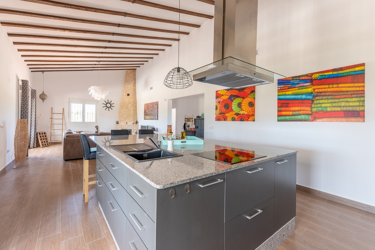 Huis te koop in La Romana | 5 slaapkamers H5509387