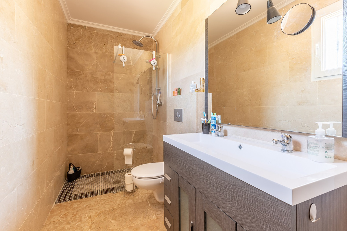 Huis te koop in La Romana | 5 slaapkamers H5509387