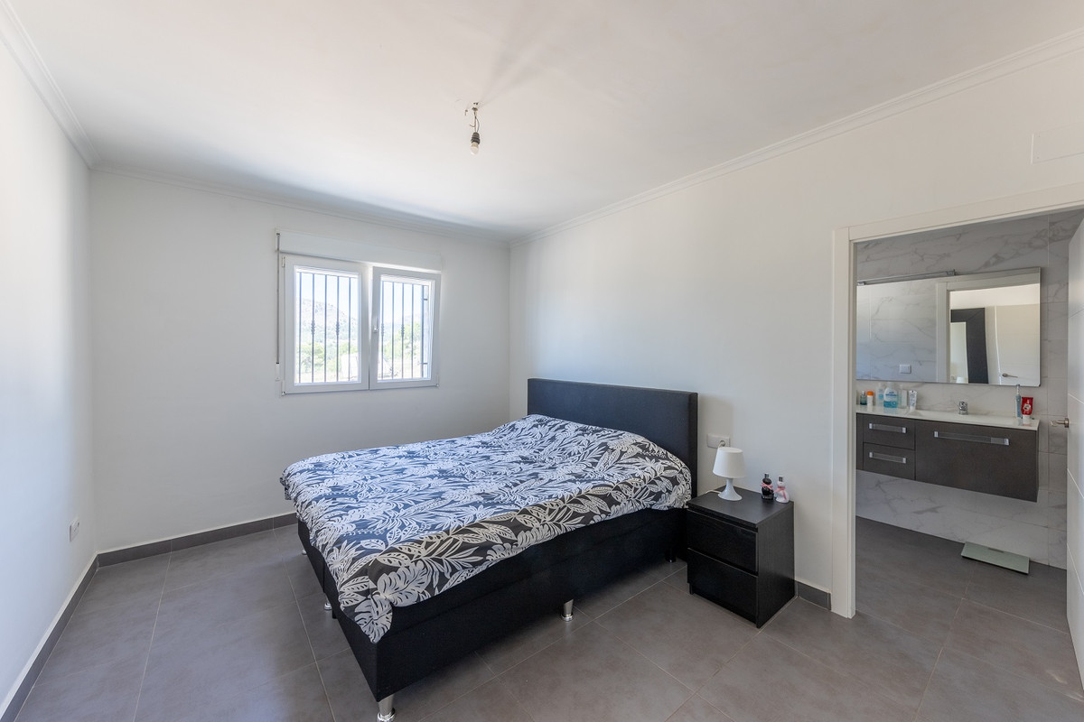 Huis te koop in La Romana | 5 slaapkamers H5509558
