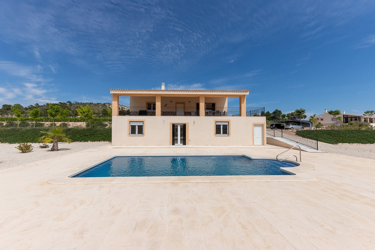 Huis te koop in La Romana | 5 slaapkamers H5510968
